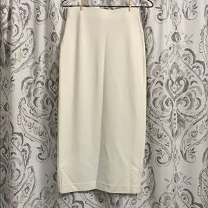 BABATON WHITE LONG SKIRT